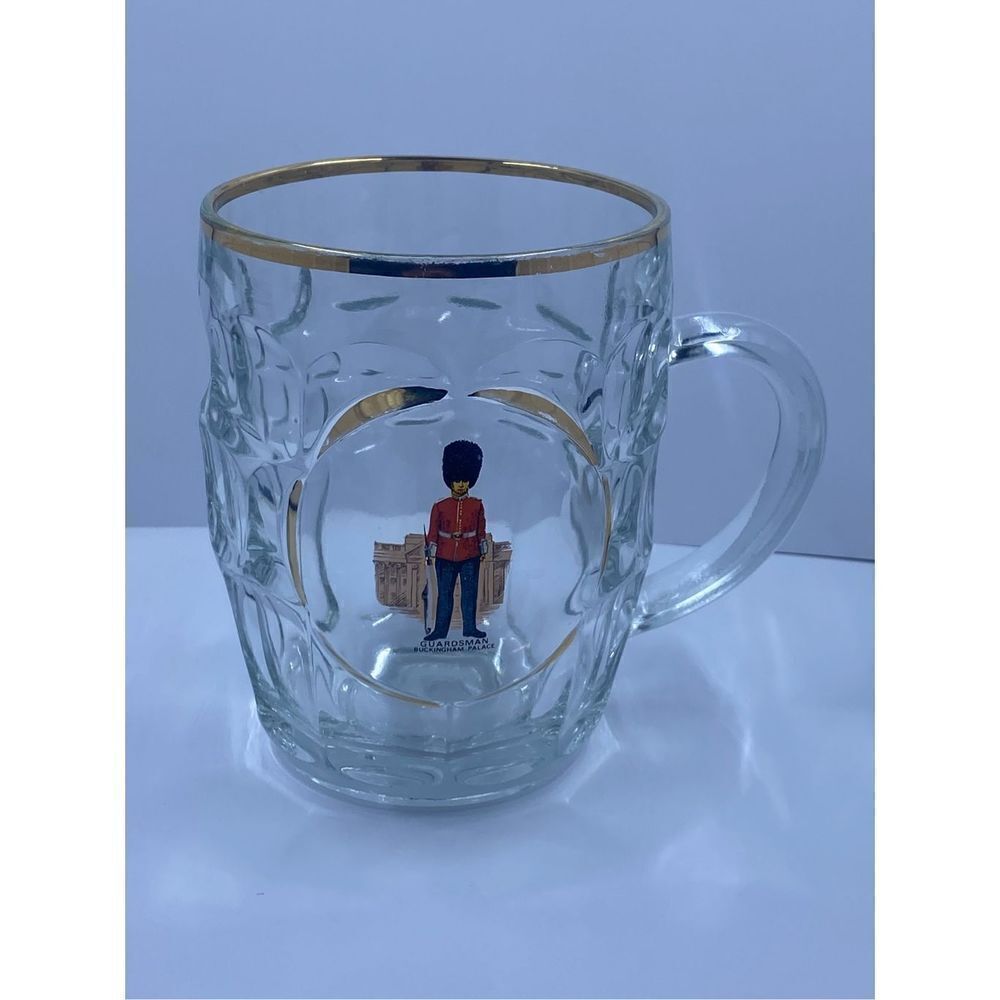 Buckingham Palace half pint glass gold rim trim